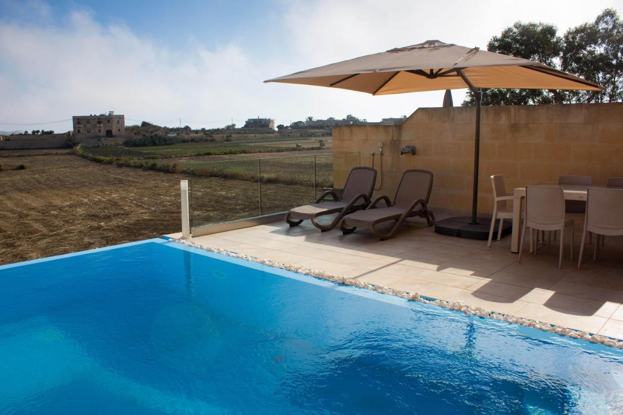 Kenn Holiday Home Għarb Екстериор снимка