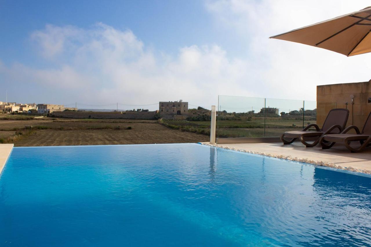 Kenn Holiday Home Għarb Екстериор снимка